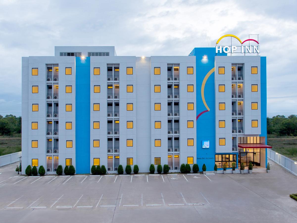 Hop Inn Sakon Nakhon Exterior foto