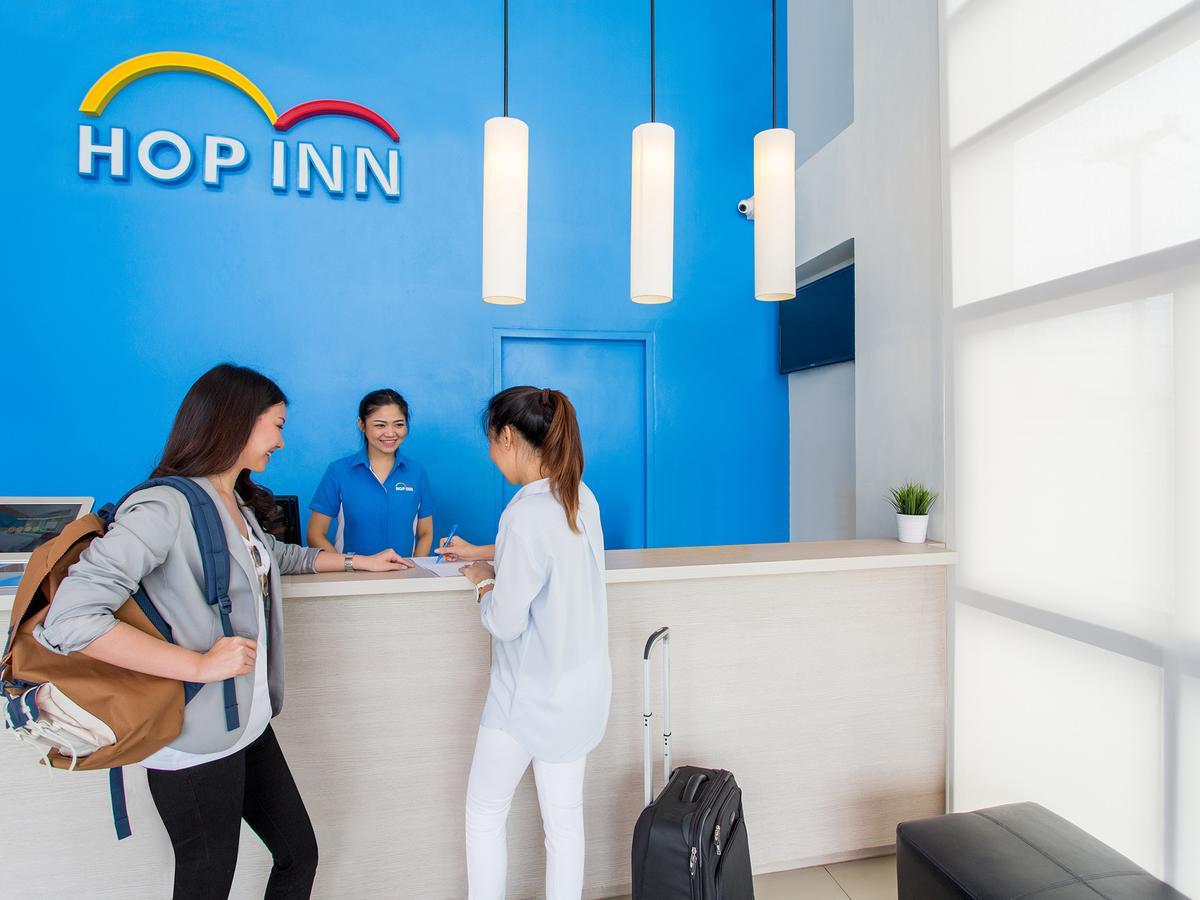 Hop Inn Sakon Nakhon Exterior foto